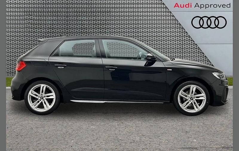 Used Audi A1 S-Line 94 HP (69 kW) 2022 Black Hatchback