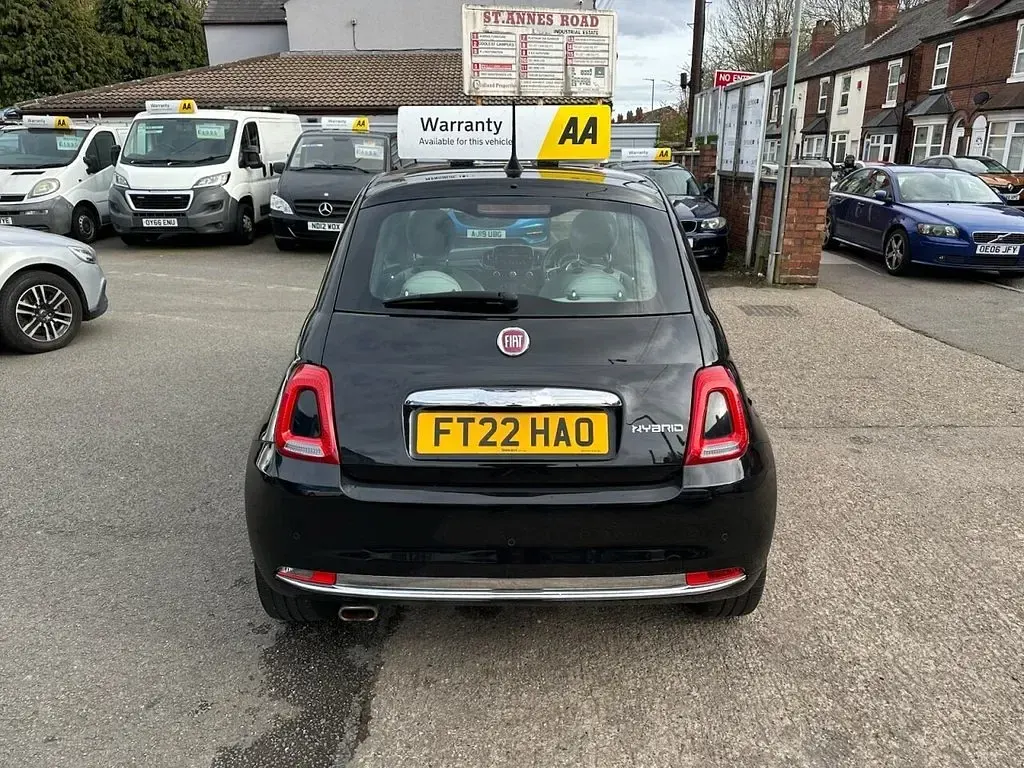 Used Fiat 500 Dolcevita 70 HP (51 kW) 2022 Black Hatchback