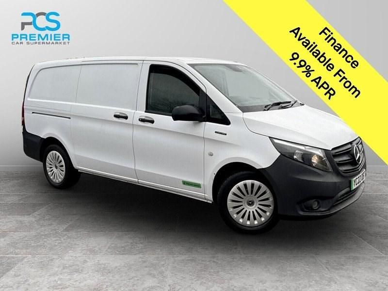 Used Mercedes e-Vito Progressive 85 kW (116 HP) 2022 White MPV