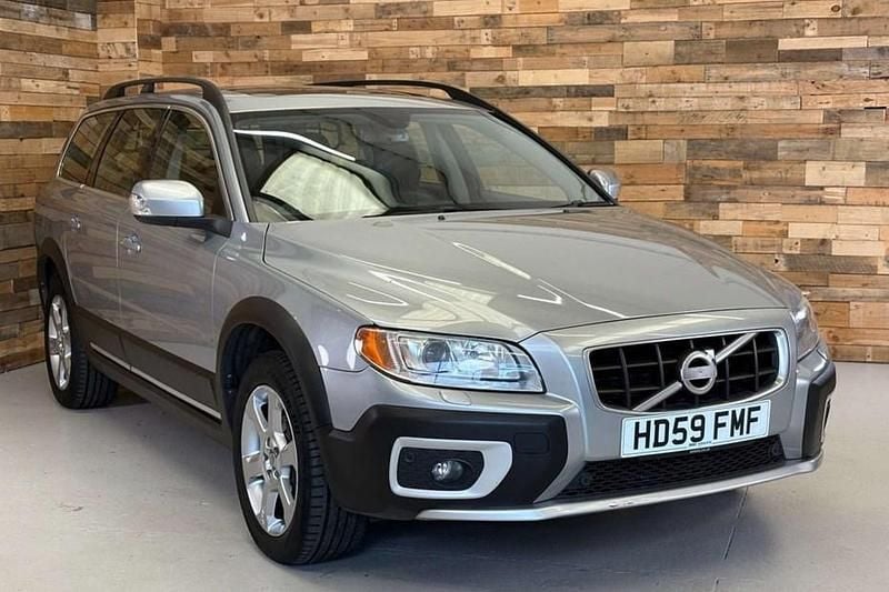 Used 2009 Volvo XC70 SE Lux SUV | £7,500 (Fair price) - Image 1/1