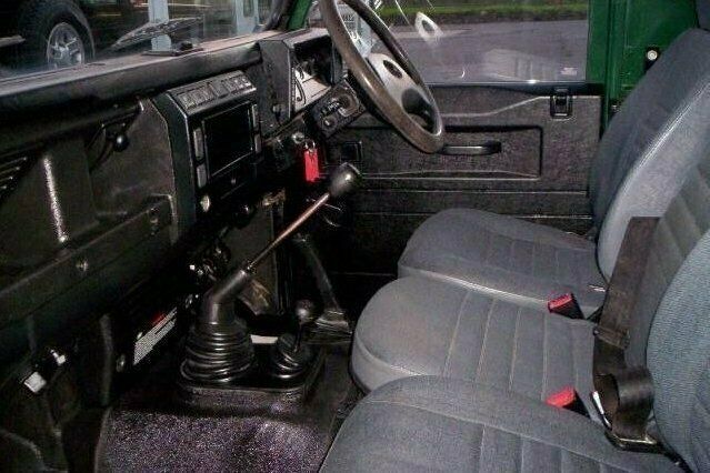 Used Land Rover Defender 90 HP (66 kW) 2003 SUV