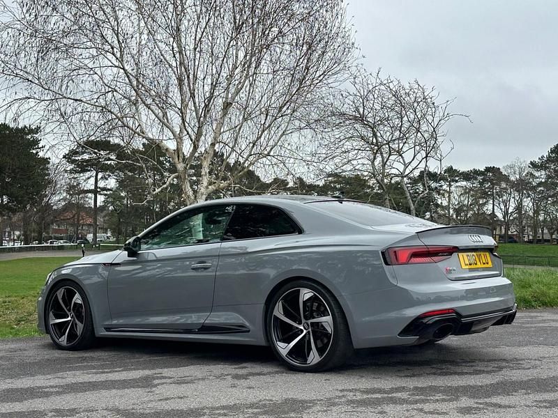 Used Audi RS5 Comfort 450 HP (330 kW) 2018 Grey Coupe