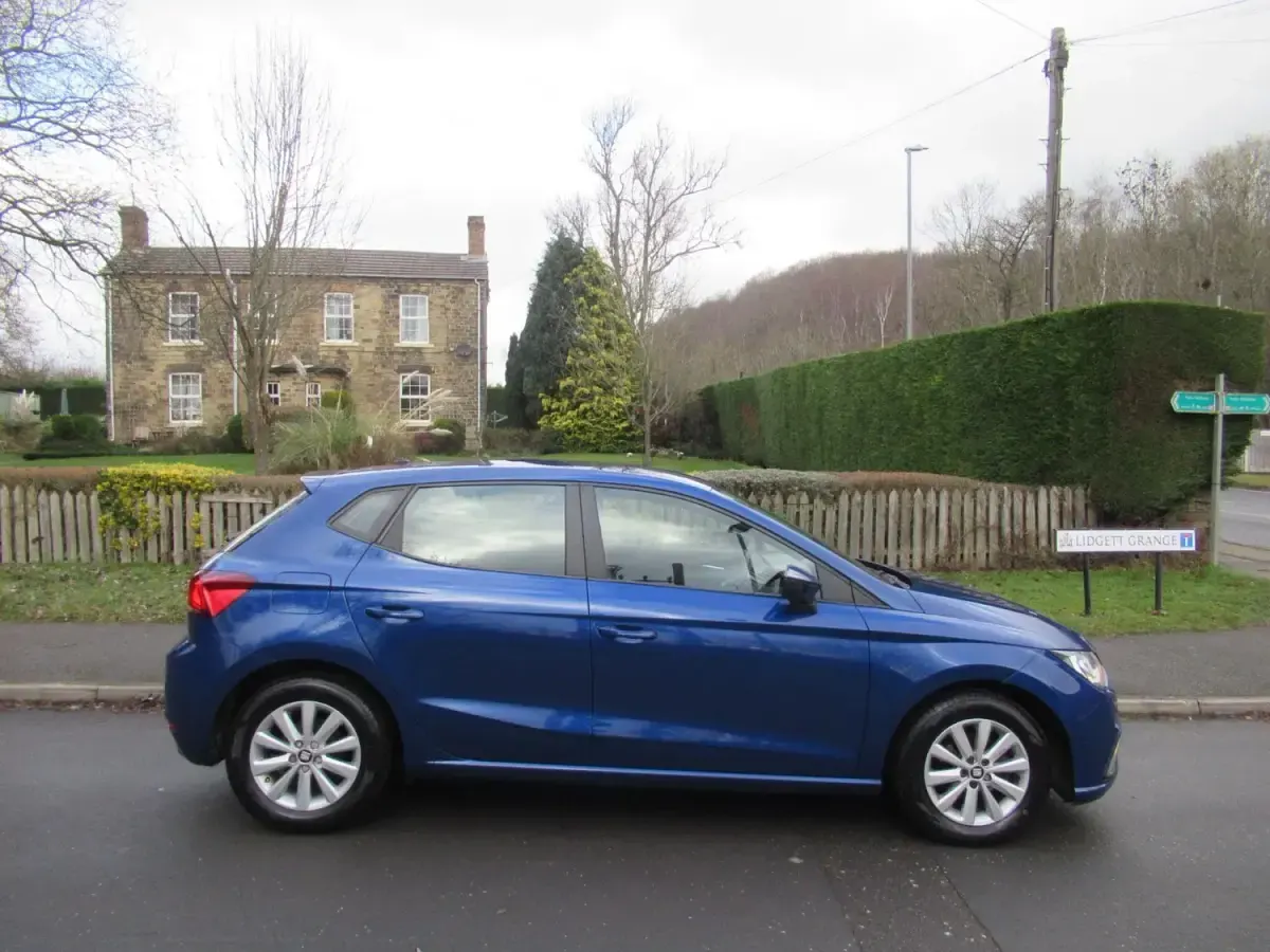 Begagnad Seat Ibiza SE 75 HK (55 kW) 2018 Blå Halvkombi