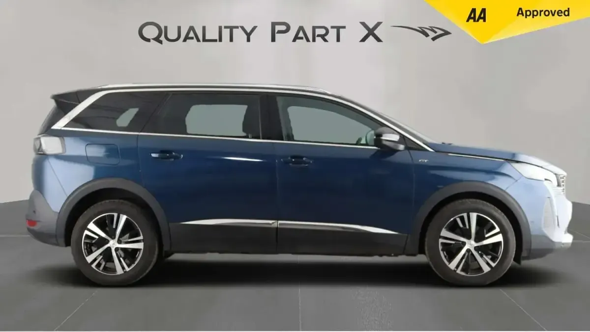 Used Peugeot 5008 GT-line 130 HP (95 kW) 2023 Blue SUV