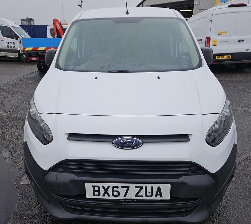 Used Ford Transit Connect 75 HP (55 kW) 2017 White MPV