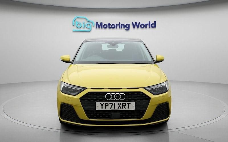 Used Audi A1 Sportback 95 HP (69 kW) 2021 Yellow Hatchback