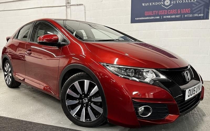Begagnad Honda Civic SE Plus 141 HK (103 kW) 2016 Halvkombi
