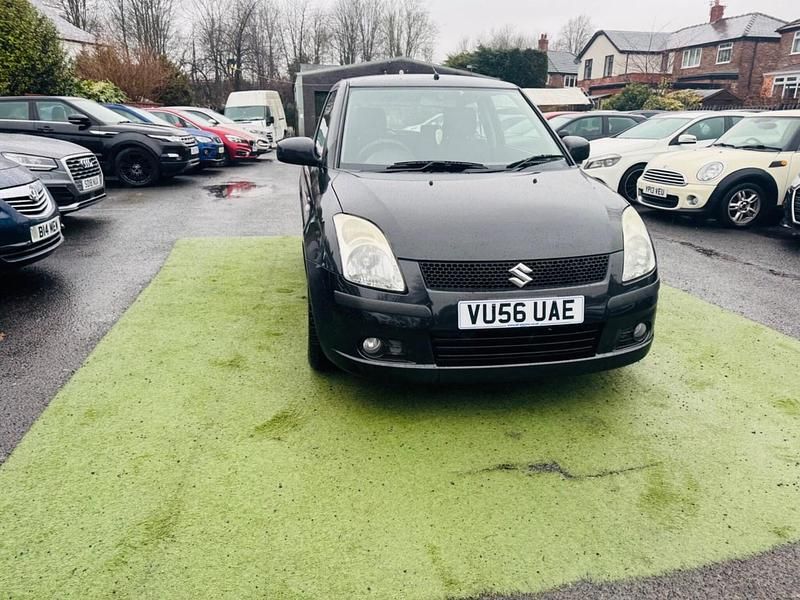 Used Suzuki Swift GLX 2006 Black Hatchback