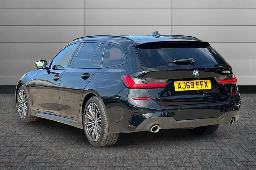 Used BMW 320 M Sport 187 HP (137 kW) 2020 Black Estate