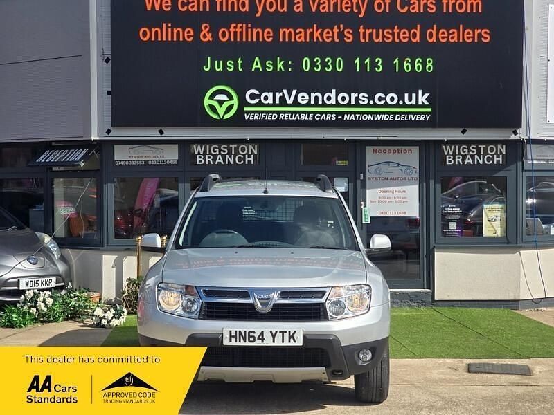 Begagnad Dacia Duster Lauréate 110 HK (80 kW) 2014 Silver SUV