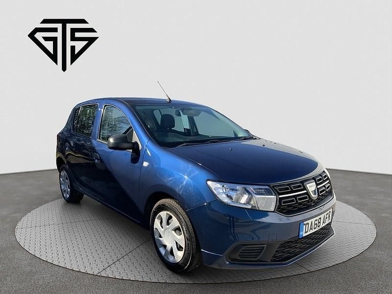 Used Dacia Sandero Essentiel 2018 Blue Hatchback