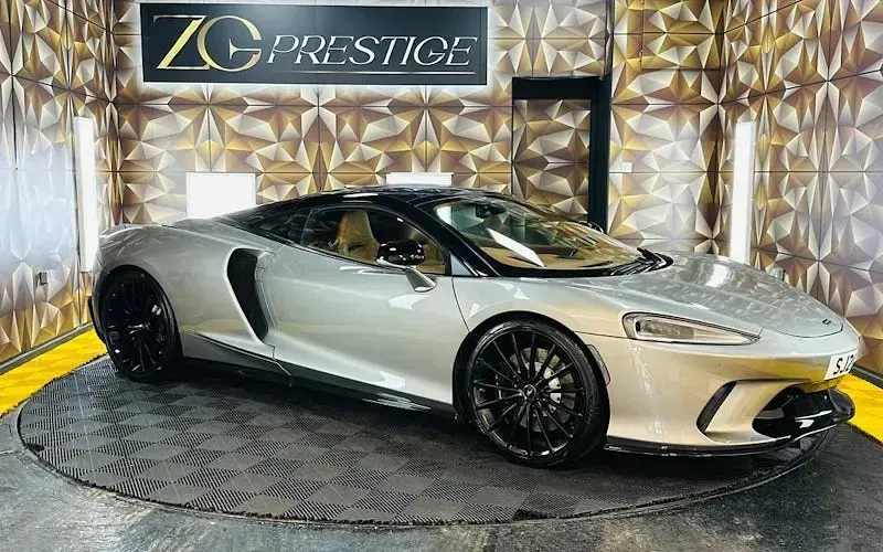 Begagnad McLaren GT 620 HK (456 kW) 2023 Sportkupé