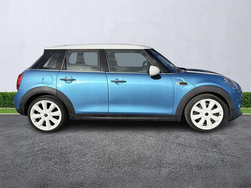 Used Mini Cooper Hatch 136 HP (100 kW) 2015 Blue Hatchback