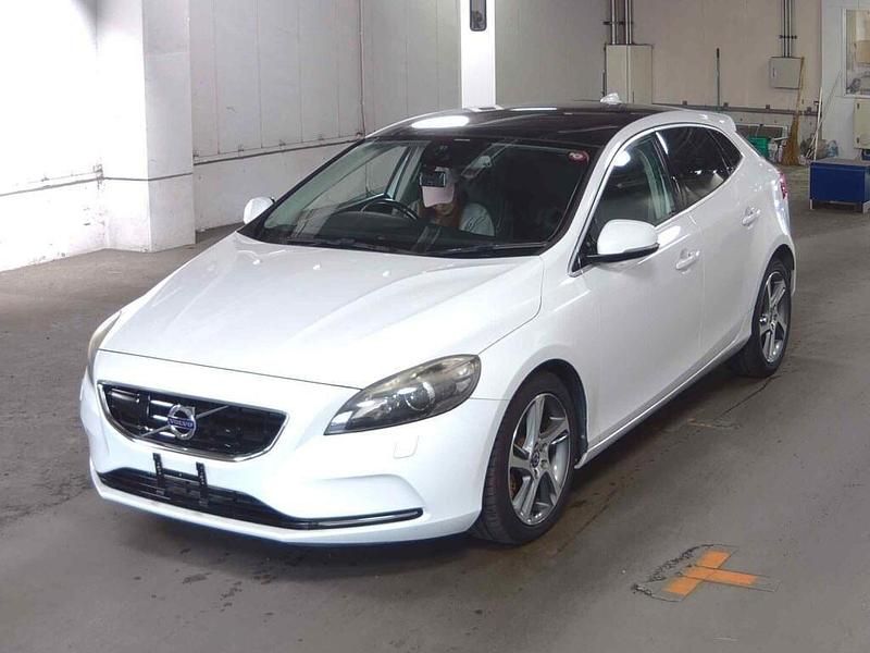 Used Volvo V40 2013 Hatchback