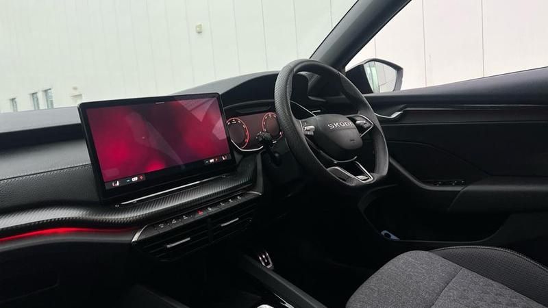 Used Skoda Octavia SportLine 150 HP (110 kW) 2025 Grey