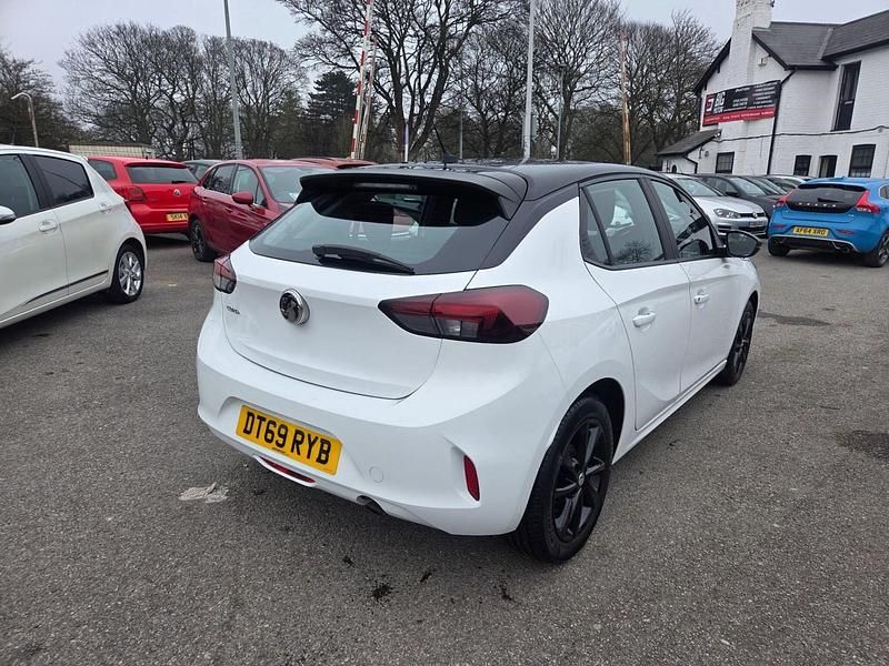 Used Vauxhall Corsa 75 HP (55 kW) 2020 White Hatchback