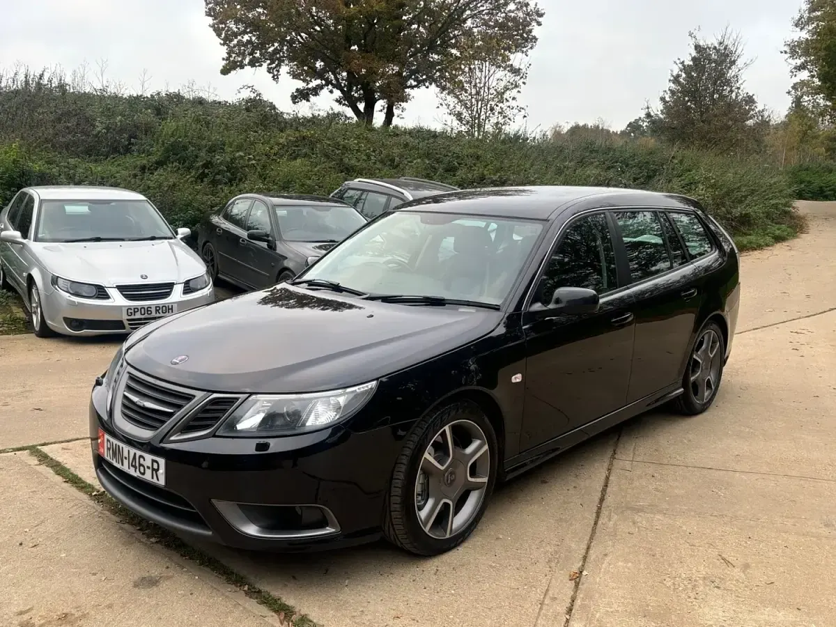 Used Saab 9-3 280 HP (205 kW) 2008 Black Estate