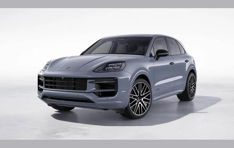 Grey Used 2025 Porsche Cayenne GTS SUV | £104,990 (Good price) - Image 1/4