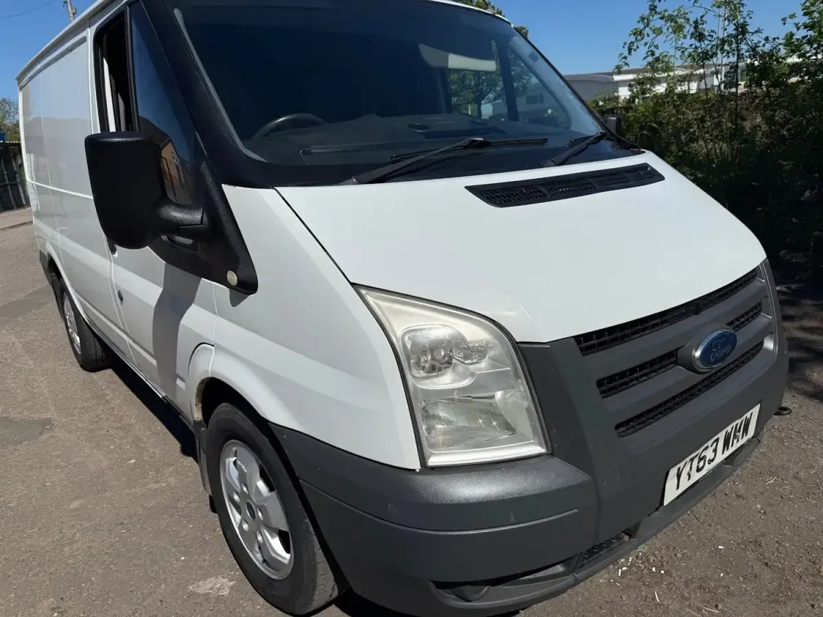 Used Ford Transit 100 HP (73 kW) 2013 White Van