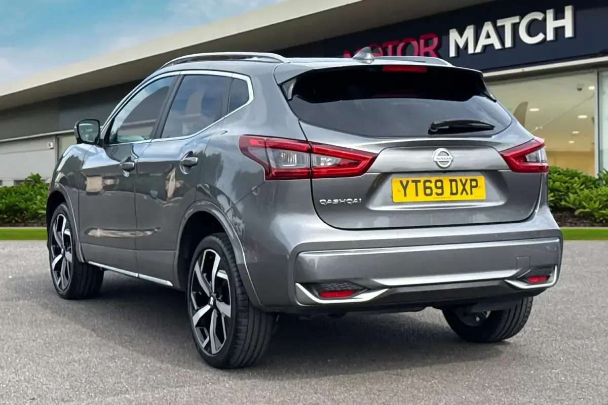 Used Nissan Qashqai Tekna+ 115 HP (84 kW) 2019 Grey SUV