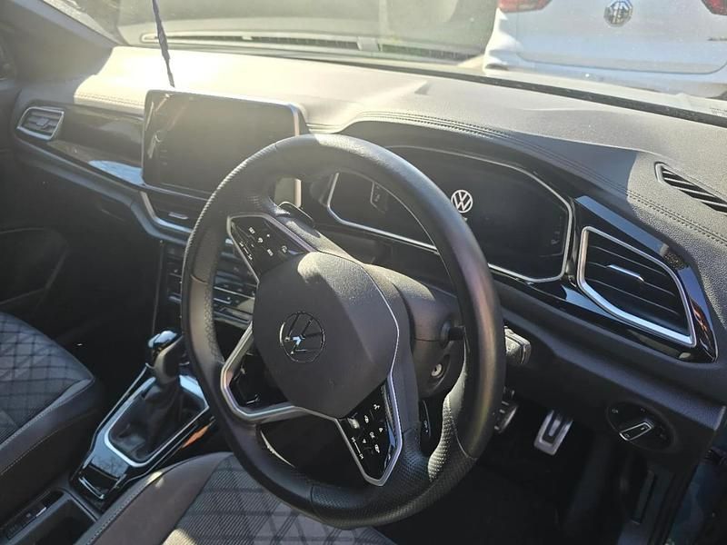 Used VW T-Roc R-line 150 HP (110 kW) 2022 Blue SUV