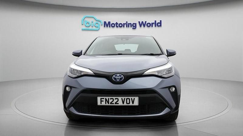 Used Toyota C-HR 122 HP (89 kW) 2022 Grey SUV