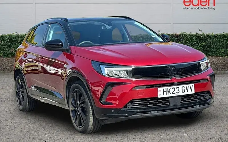 Used Vauxhall Grandland X 131 HP (96 kW) 2023 SUV