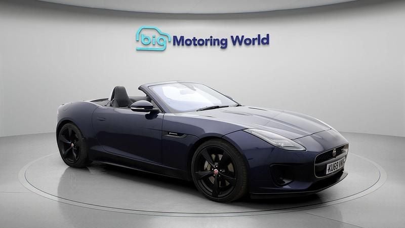 Used Jaguar F-Type R-Dynamic 300 HP (220 kW) 2019 Blue Cabriolet
