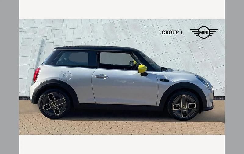 Used Mini Cooper S Level 1 135 kW (184 HP) 2022 Silver Hatchback