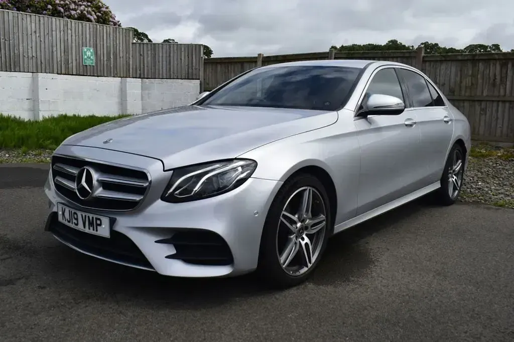 Used Mercedes E200 AMG line 184 HP (135 kW) 2019 Silver Sedan