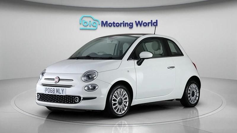 Used Fiat 500 Lounge 69 HP (50 kW) 2018 White Hatchback