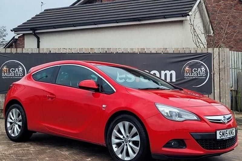 Used Vauxhall Astra GTC SRi 165 HP (121 kW) 2015 Coupe