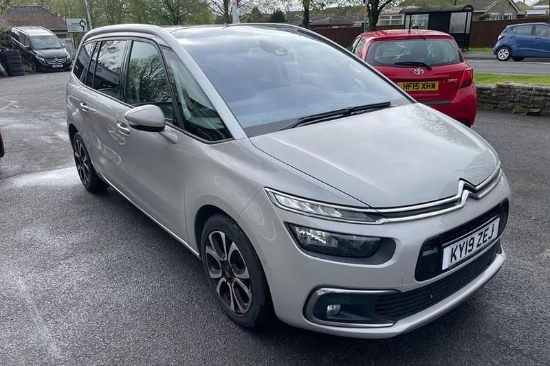 Used Citroën C4 SpaceTourer Flair 2019 Beige MPV