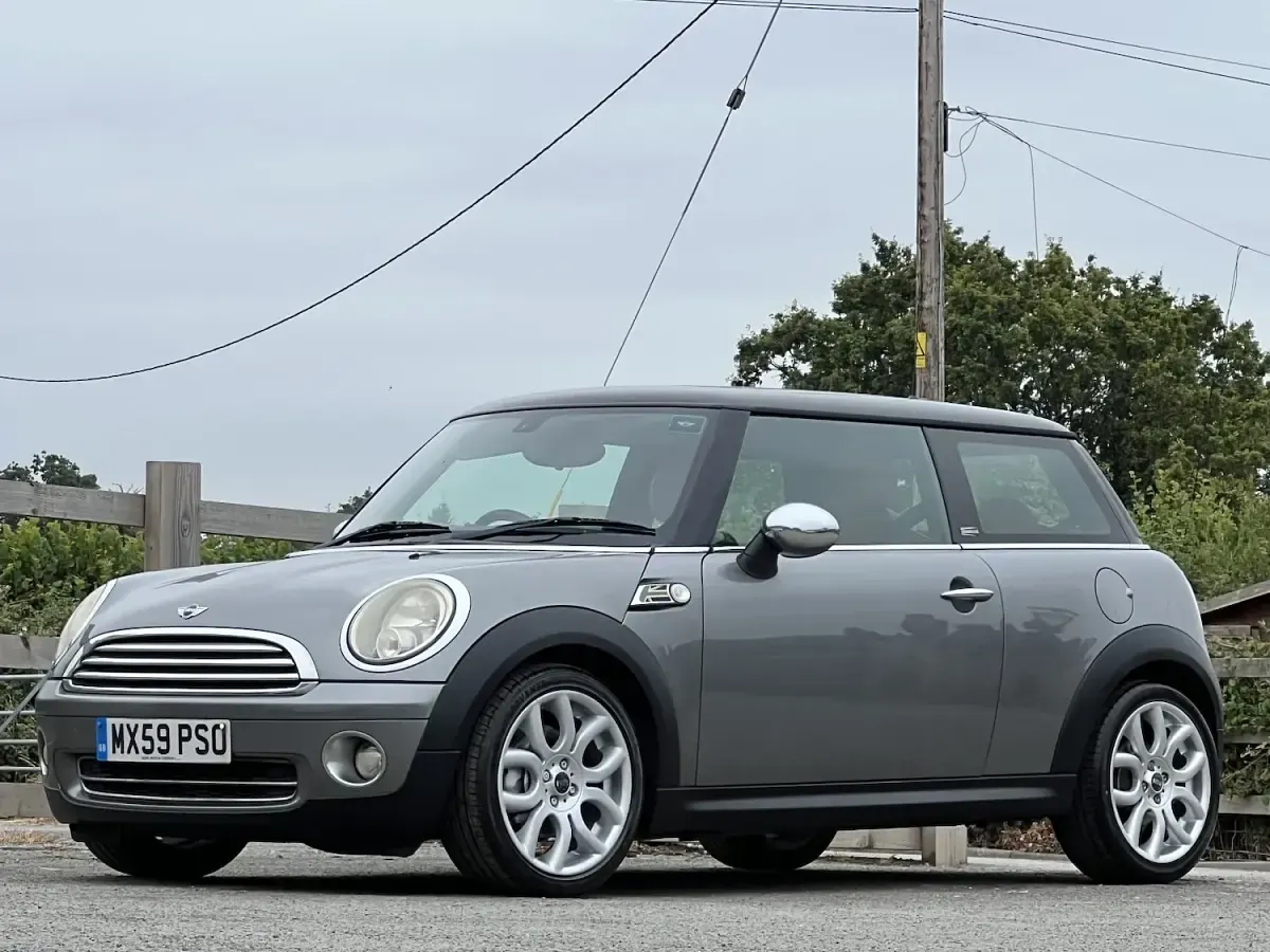 Used Mini Cooper Hatch 120 HP (88 kW) 2009 Grey Hatchback