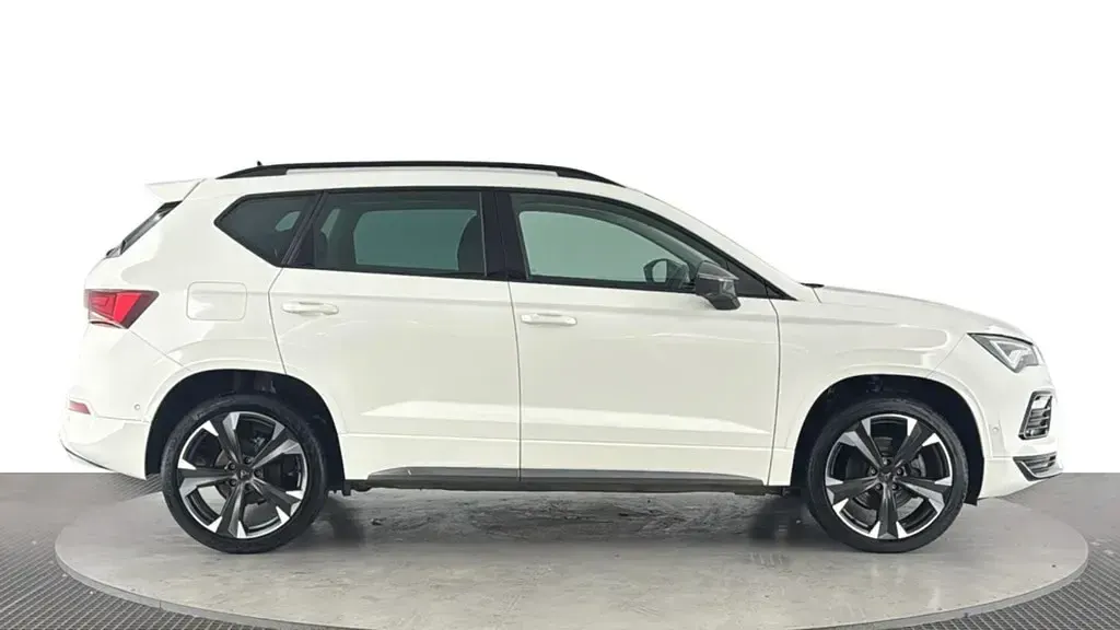 Used Cupra Ateca 150 HP (110 kW) 2023 White SUV