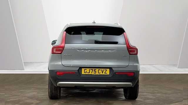 New Volvo XC40 Ultra 161 HP (118 kW) 2025 Grey SUV