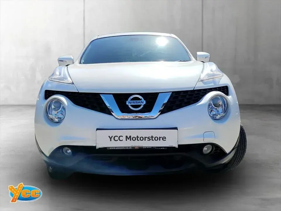 Used Nissan Juke N-Connecta 117 HP (86 kW) 2016 White SUV