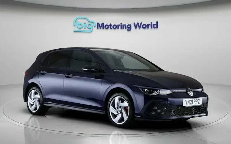 Used VW Golf VIII GTE 245 HP (180 kW) 2024 Hatchback