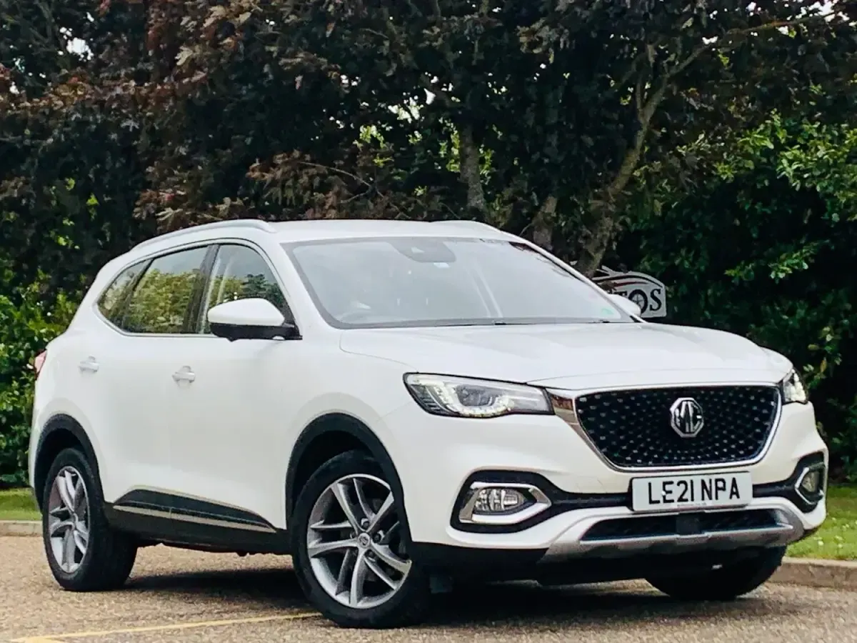 Used MG HS Excite 258 HP (189 kW) 2021 White SUV