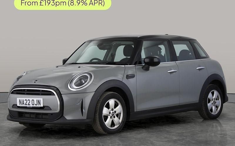 Begagnad Mini Cooper Classic 136 HK (100 kW) 2022 Grå Halvkombi