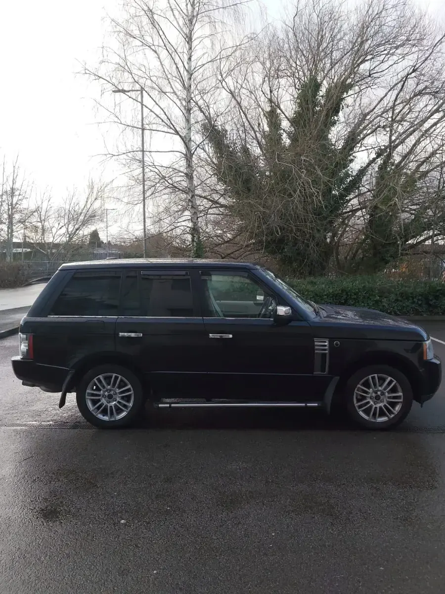 Używany Land Rover Range Rover Vogue 2009 Czarny SUV