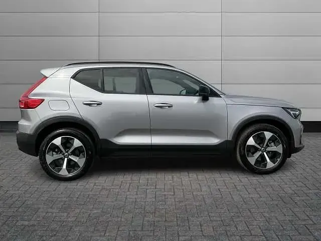 Used Volvo XC40 Plus 194 HP (142 kW) 2026 SUV