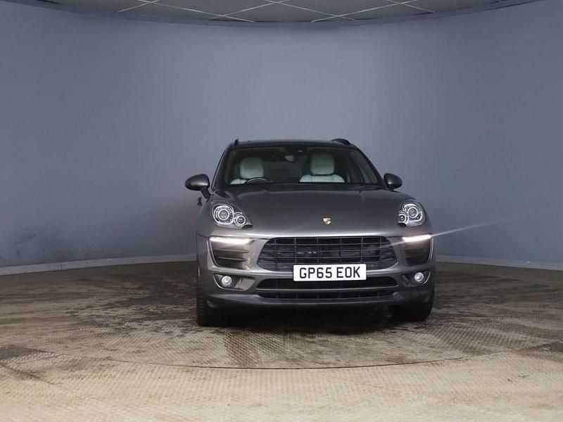 Used Porsche Macan 258 HP (189 kW) 2020 Grey SUV