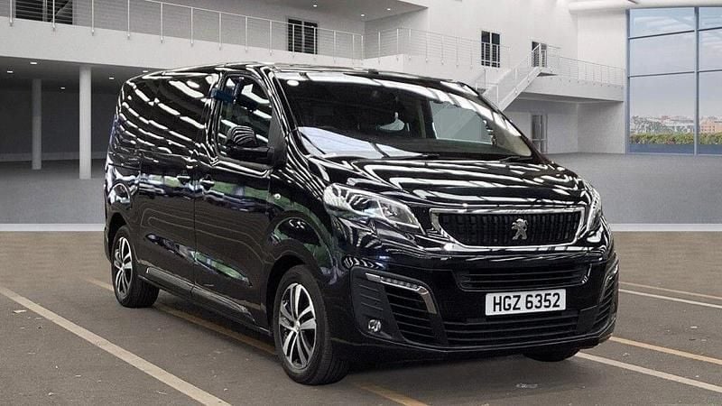 Black Used 2017 Peugeot Traveller Allure MPV | £19,995 (Fair price) - Image 1/4