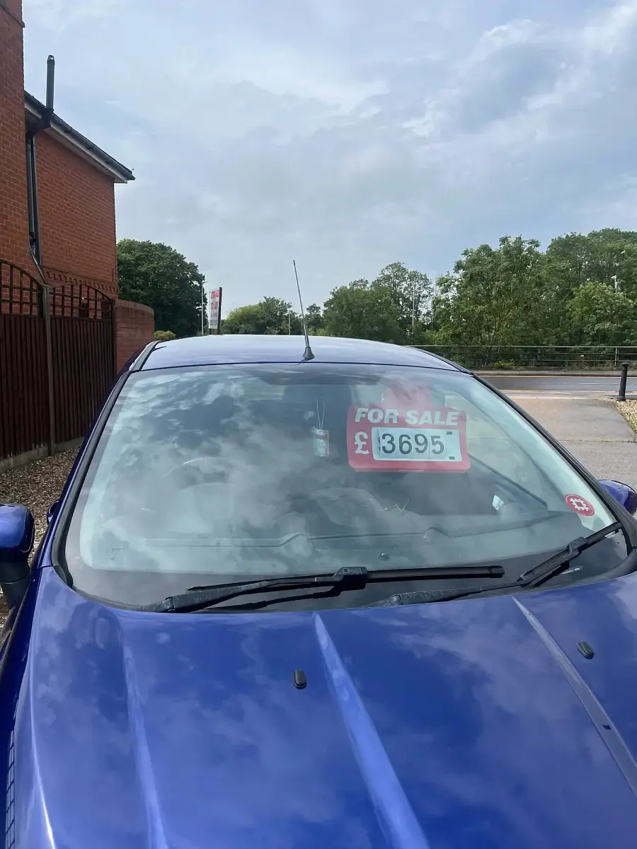 Used Ford Fiesta Zetec 2017 Blue Hatchback