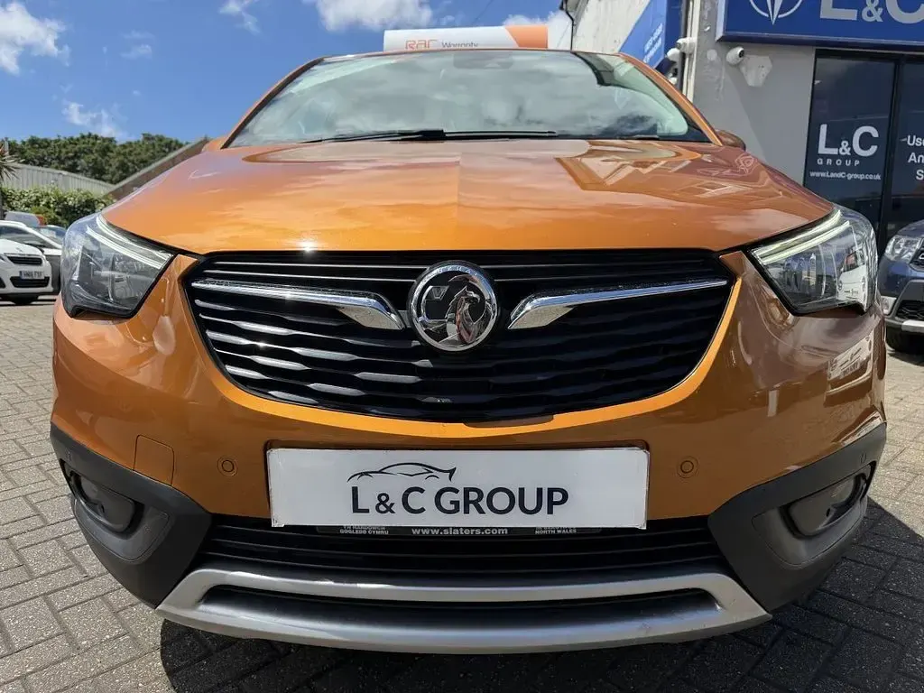 Used Vauxhall Crossland X 2018 Orange SUV
