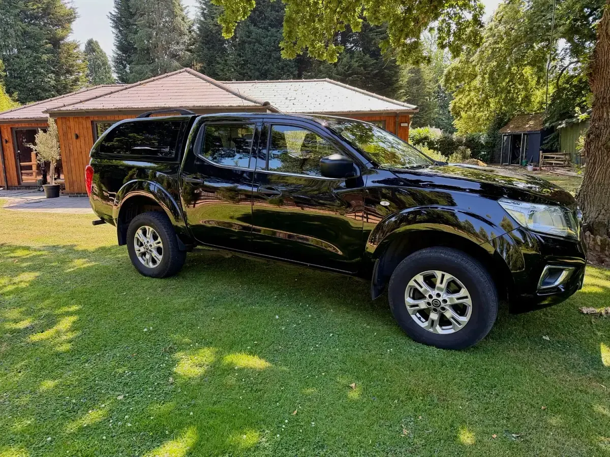 Used Nissan Navara Acenta 2021 Black Pickup