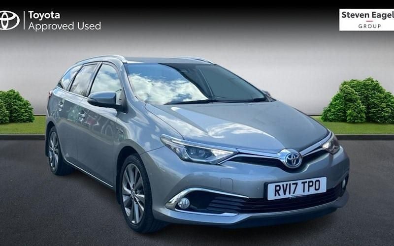 Used Toyota Auris Touring Sports 136 HP (100 kW) 2017 Estate