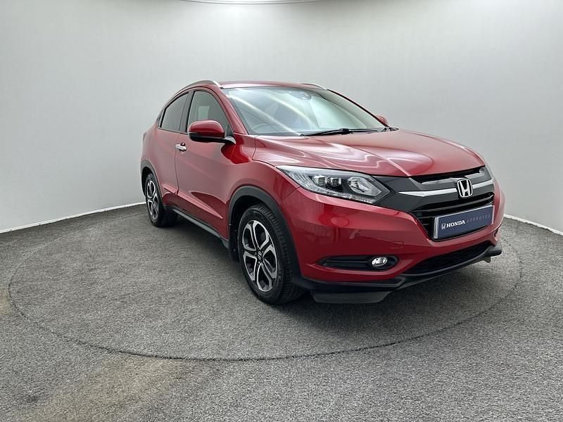 Used Honda HR-V EX 130 HP (95 kW) 2016 Milano red SUV