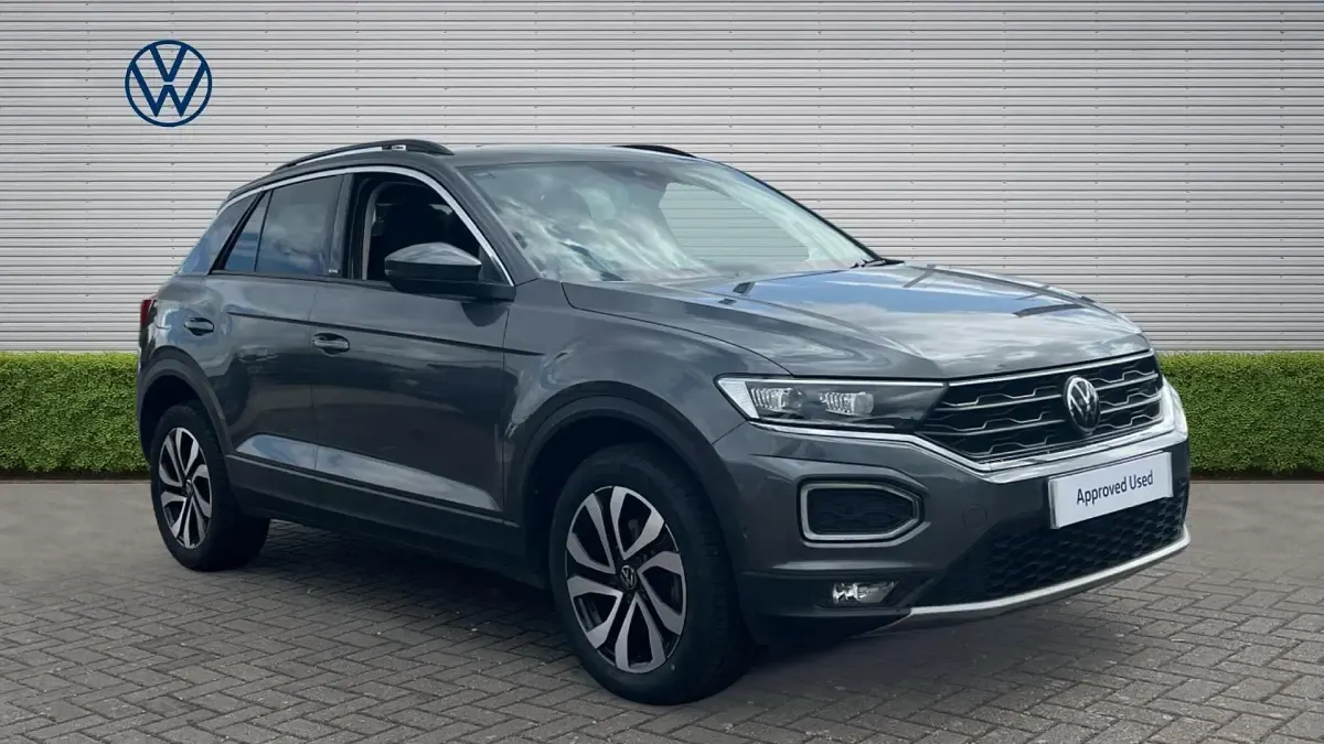 Used VW T-Roc Active 150 HP (110 kW) 2021 SUV